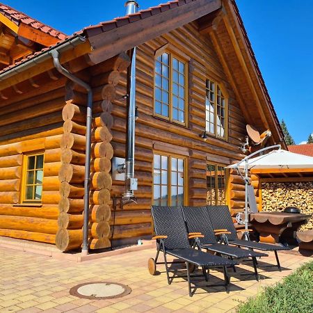 Luxus-Ferienhaus Blockhaus Chalet Nr 2 Toplage am Feldberg mit Sauna, Outdoor-Hottub, Kamin auf 1300m üM Exterior foto
